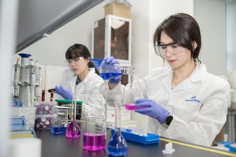 Researchers at Kolmar BNH Institute of Food Science (Photo: Kolmar BNH)