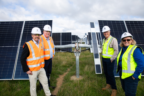 Left to right: Robert Piconi, Energy Vault Chairman and CEO; Lucas Sadler, Energy Vault Vice President Sales Asia; Tim Greenaway, ACEN Australia Head of Construction and Engineering; Sarah Donnan, ACEN Australia NES Project Director. (Photo: Business Wire)